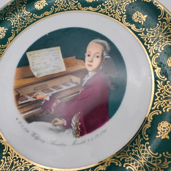 Vintage Collector's Plate MOZART Image Gold Brocade Trim Dresser Jewellery Tray - Picture 3 of 6